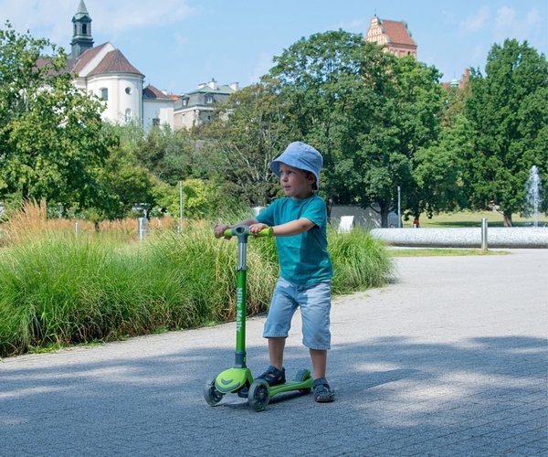 Kinder Scooter Boogie in Blau Roller mit Leuchträdern vorne ab 3 Jahren